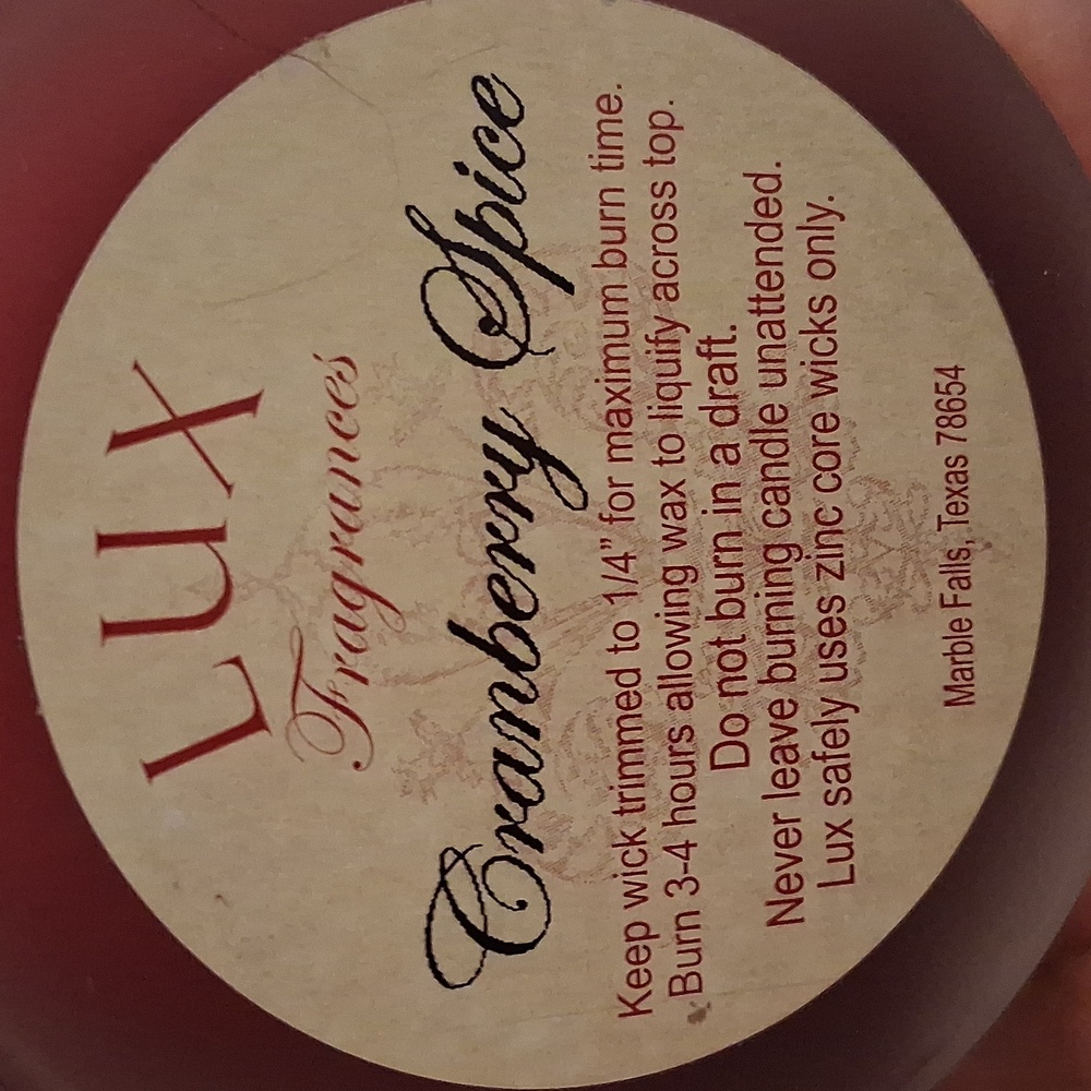 Lovely Lux Brand Boxed Candle - Picture 4 of 5
